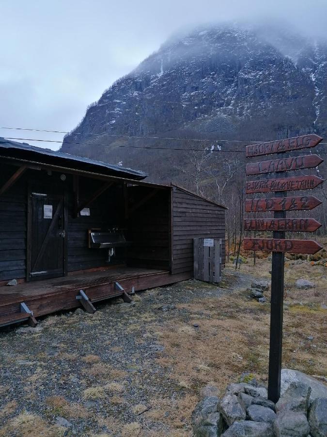Hardanger Basecamp Hostel Osa Bagian luar foto