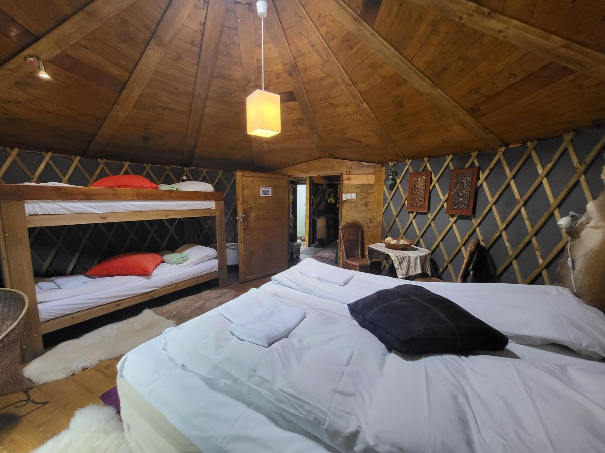 Hardanger Basecamp Hostel Osa Bagian luar foto