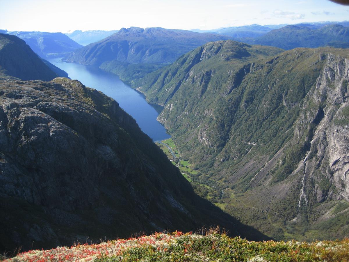 Hardanger Basecamp Hostel Osa Bagian luar foto