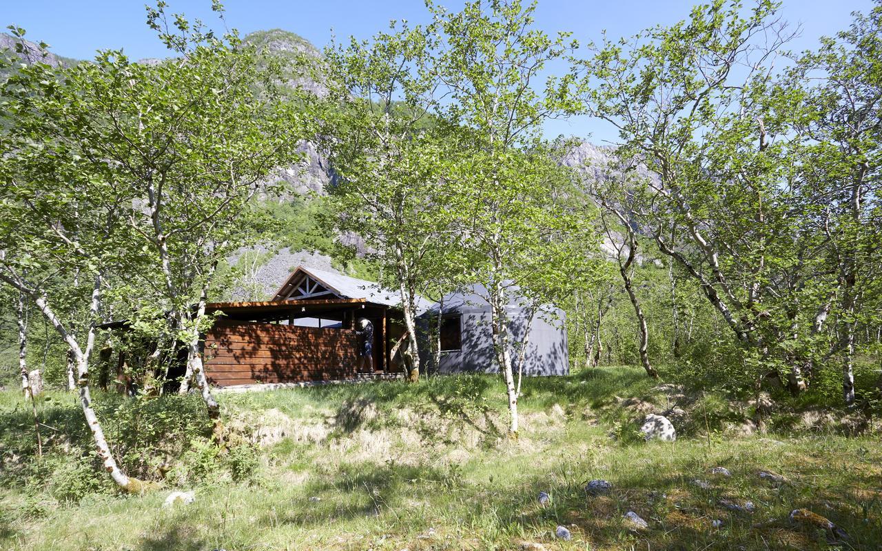 Hardanger Basecamp Hostel Osa Bagian luar foto