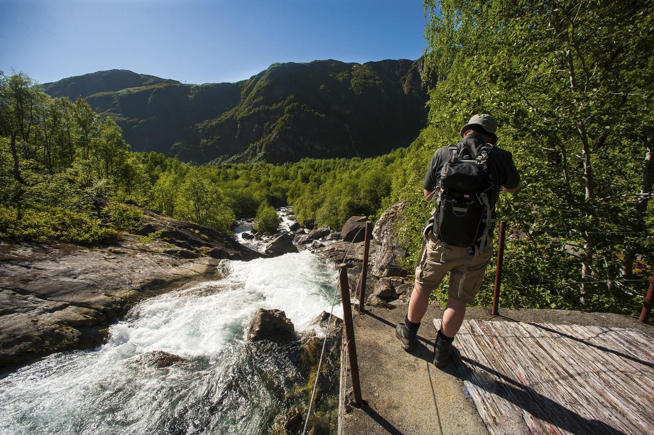 Hardanger Basecamp Hostel Osa Bagian luar foto